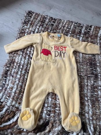 Pyjama bébé Winnie l’ourson 9 mois