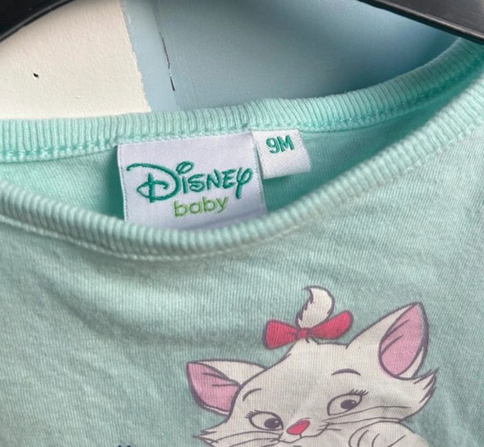 🐱 T-shirt Disney Marie 💙 | 9 mois | Manches courtes – Très bon état - photo numéro 5
