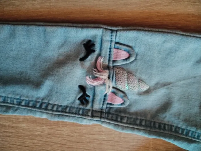 Jeans licorne 4 ans - photo numéro 2