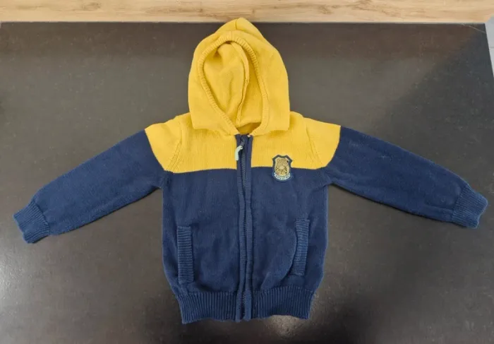 Lot de vêtements garçons 4 ans - photo numéro 3