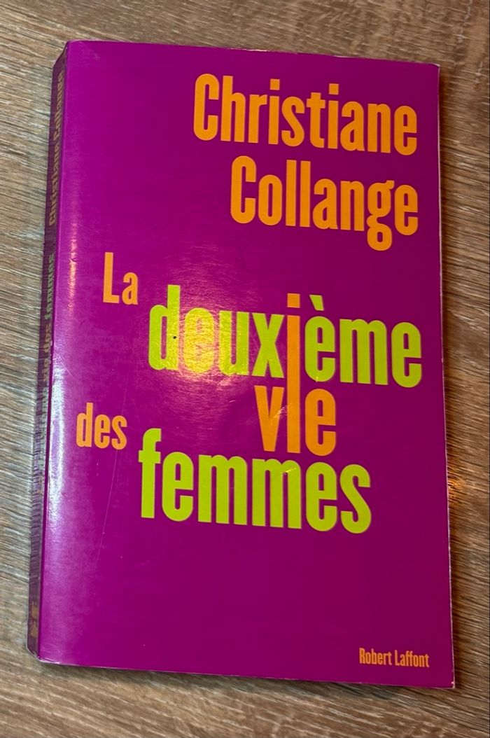 Livre - La deuxième vie des femmes / - photo numéro 1