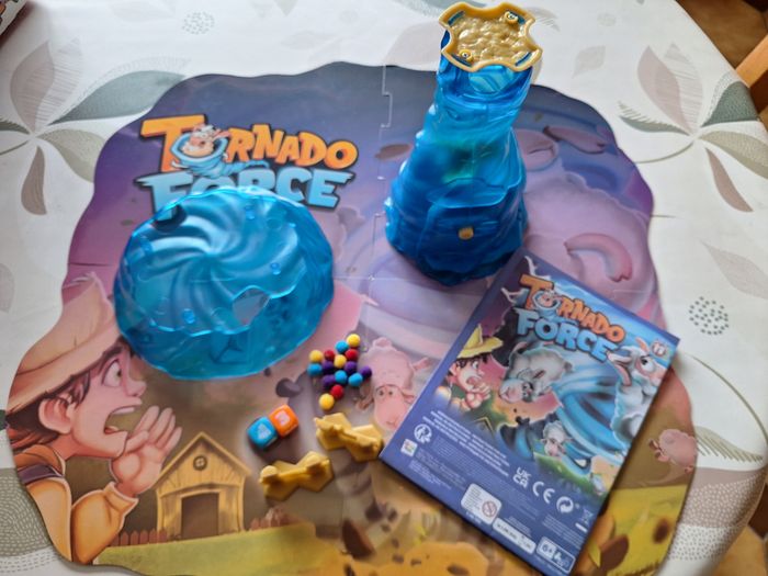 Jeu de société tornado force à partir de 6 ans (imc toy 88221) - photo numéro 3