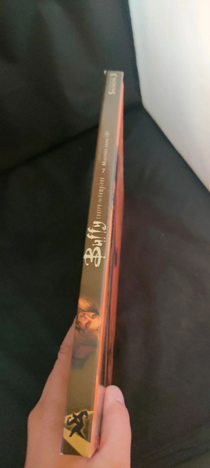 Bande dessinée Buffy - photo numéro 4