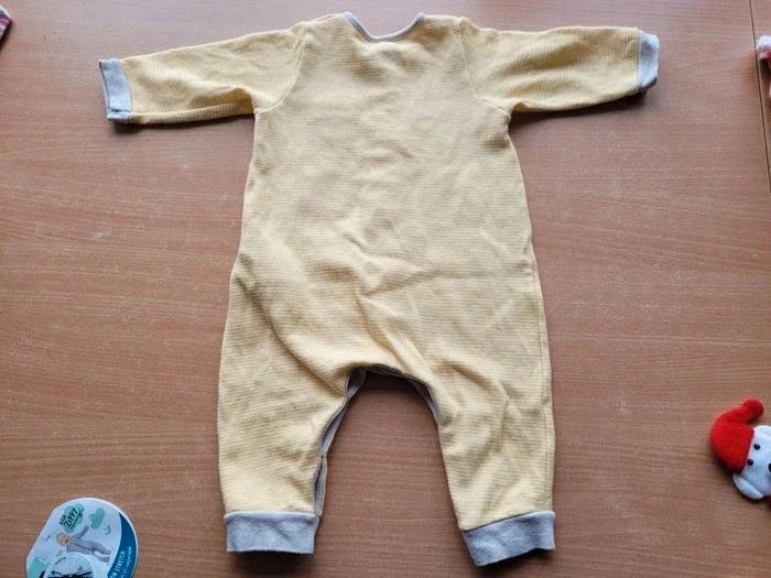 Joli lot mixte 6 mois Petit Bateau - photo numéro 6