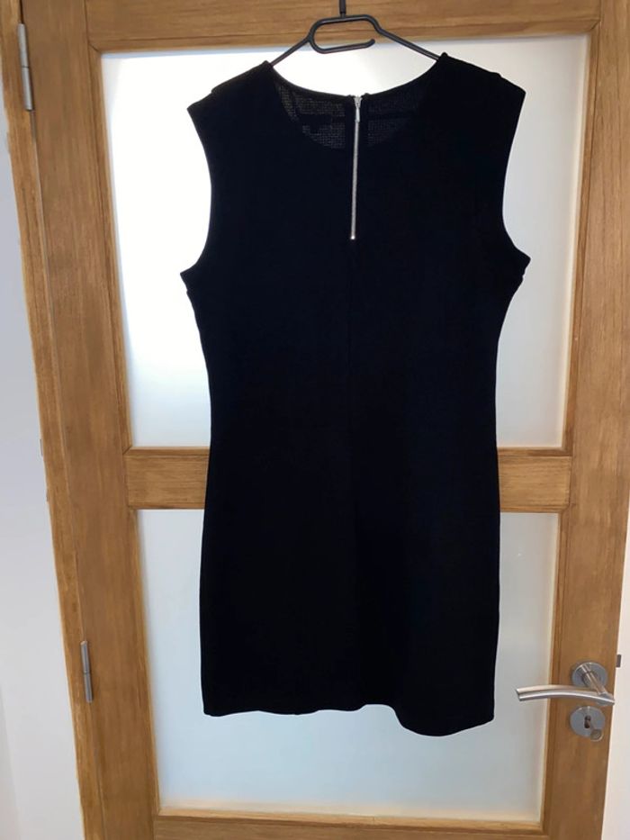 Petite robe noire  taille 44 Tex - photo numéro 3