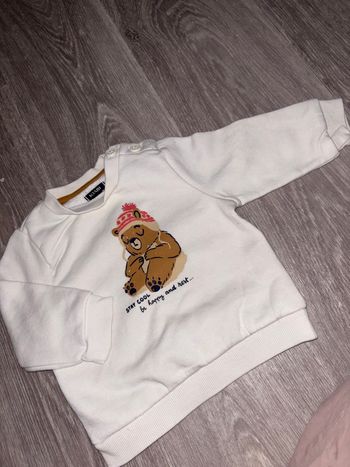 pull 6 mois 