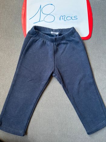 Jogging bleu marine 18 mois