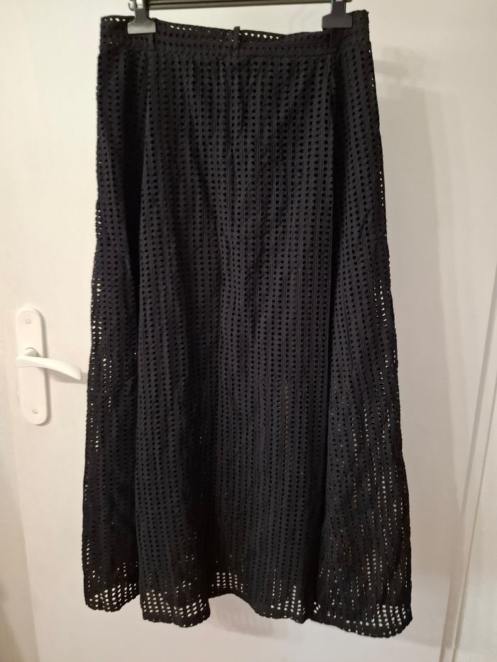 Jupe longue ajouré taille 38 mesure dans l'annonce - photo numéro 2