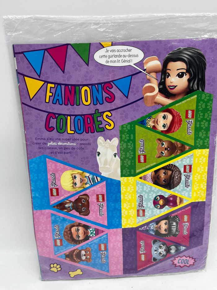 livre d’activité Magazine Lego Friends  avec sa sachet à construire   Neuf ! - photo numéro 3