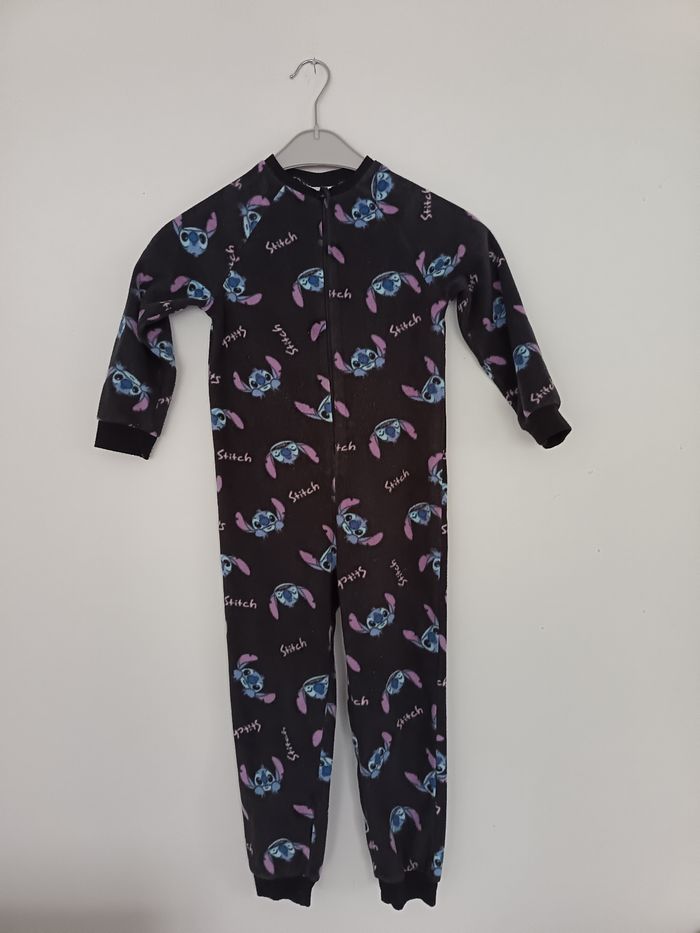 Combinaison Stitch (6 ans) - photo numéro 2