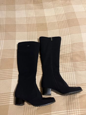 Superbes bottes ARA pointure 39 en gore tex