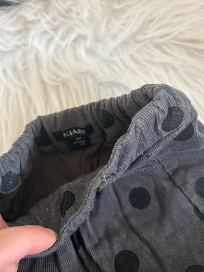 Très beau short 🥰 kiabi taille 3 mois - photo numéro 2