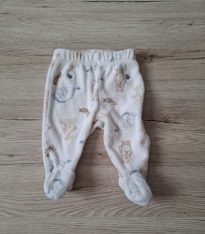 Tenue Disney Winnie l'ourson 1 mois - photo numéro 3