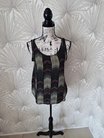 Joli blouse sans manches Camaïeu taille 38