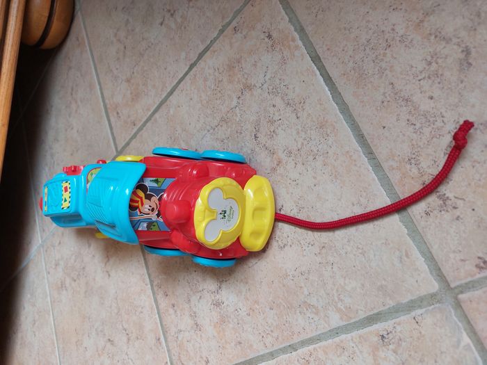 Train d'activités - Disney BabyTrain d'activités - Disney Baby - photo numéro 5