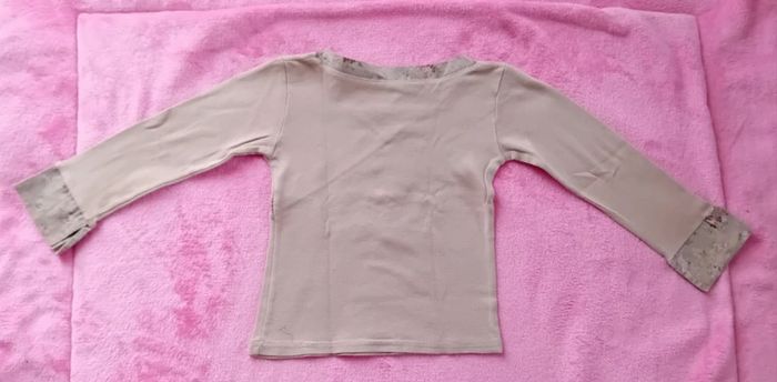 T-shirt taille 5 ans en très bon état - photo numéro 4