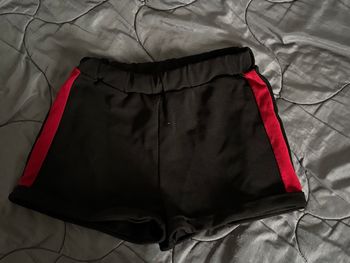Short fantaisie noir rouge