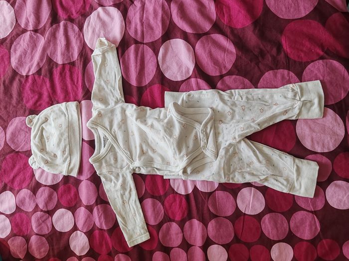 Lot vêtement 1 mois - photo numéro 8