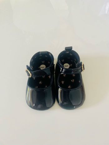 Chaussure noire 3/6 mois