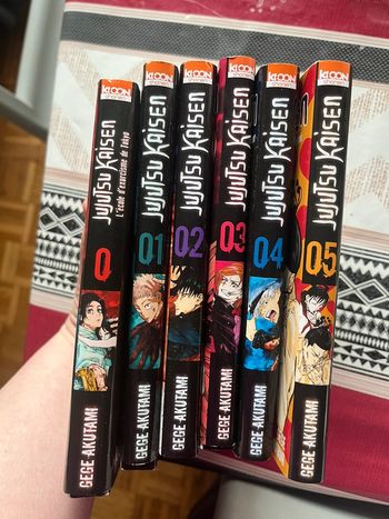 Lot de manga jujutsu kaisen