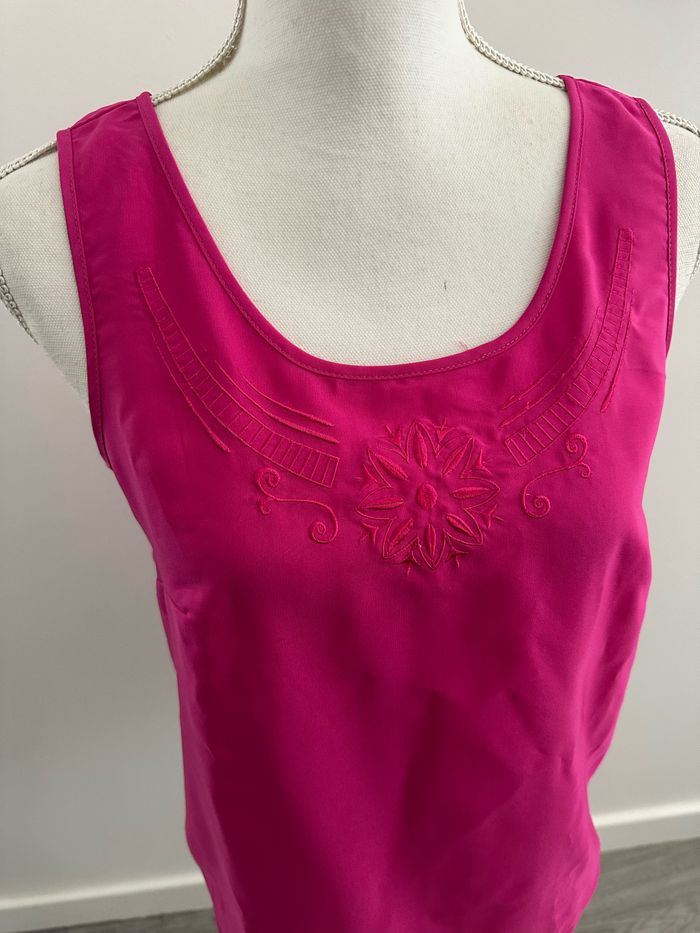 Débardeur broderies rose fuchsia Gérard Pasquier Vintage T40 L - photo numéro 3
