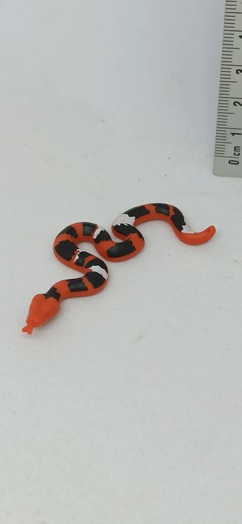 Serpent orange à rayures playmobil