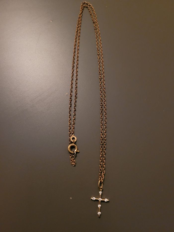 Collier croix