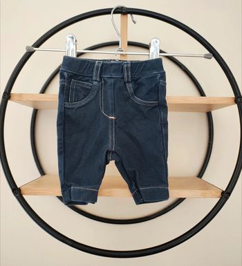 1 mois pantalon Kiabi