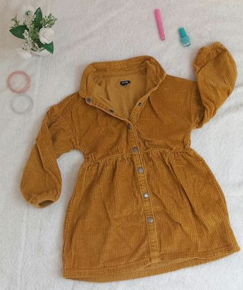 Robe moutarde velours