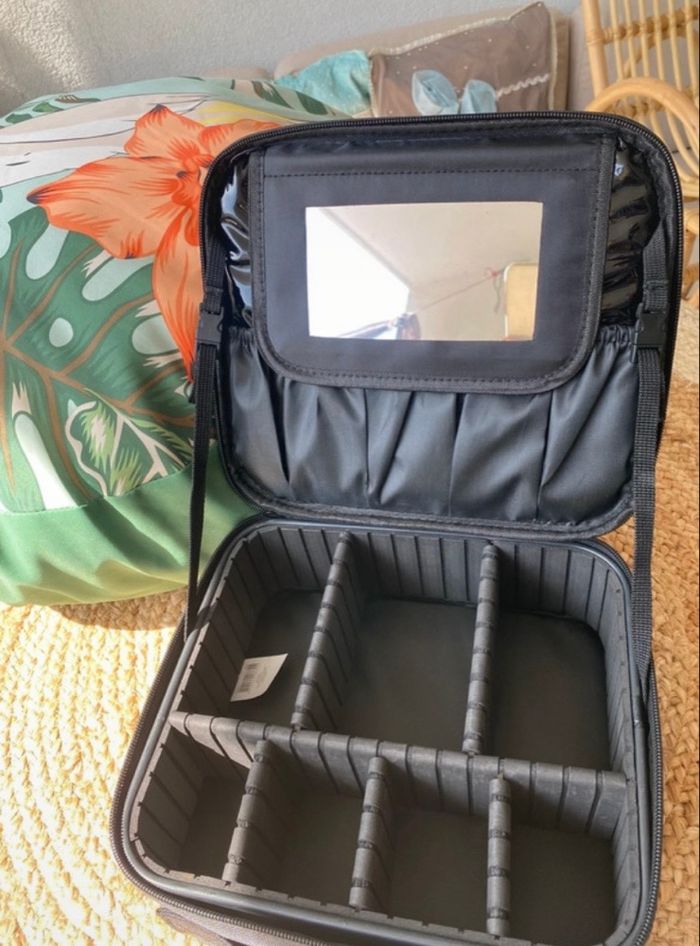 Trousse Beauté Pro – Miroir & Rangements Modulables - photo numéro 7