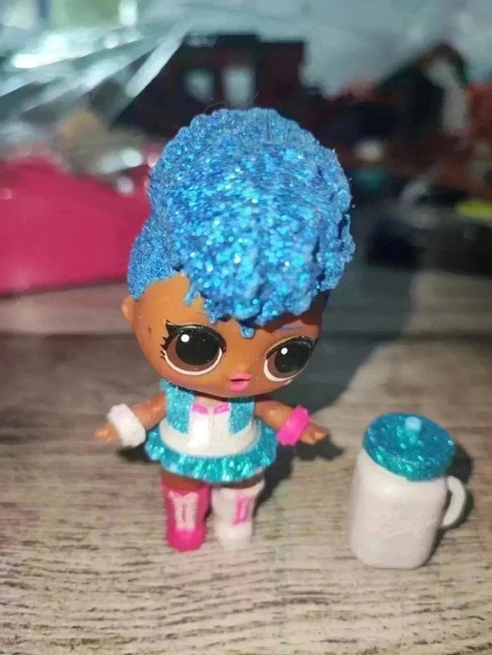 đPoupĂ©e L.O.L surprise indĂ©pendant Queen sparkle - photo numĂ©ro 10