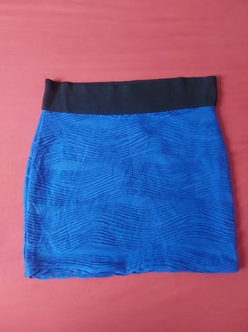 Jupe courte bleue Dynamite/Taille L