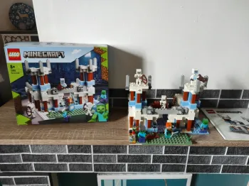 LEGO Minecraft - Le Château de Glace (21186
