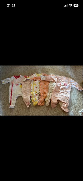 Lot vêtements bébé fille 1 mois 