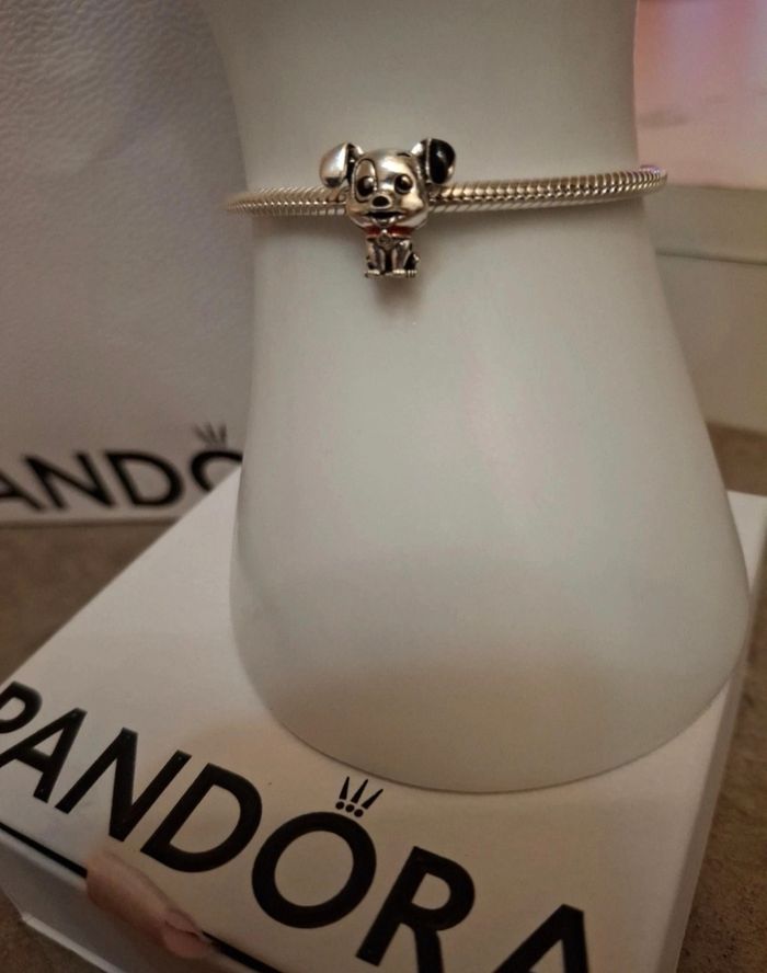 Charm Pongo des 101 dalmatiens - photo numéro 2