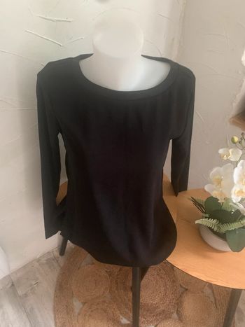 Blouse noire manches longues taille 38