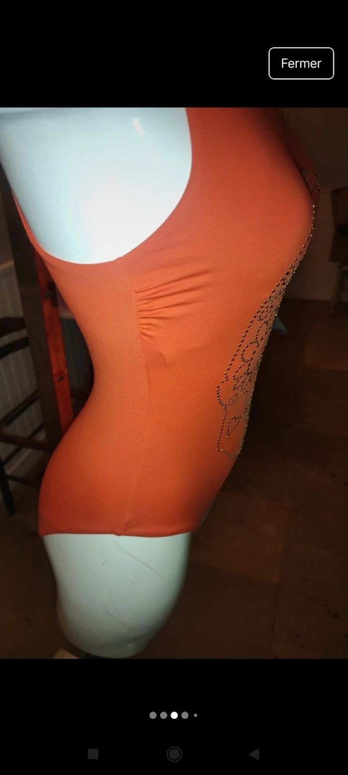 Très beau maillot de bain - photo numéro 3