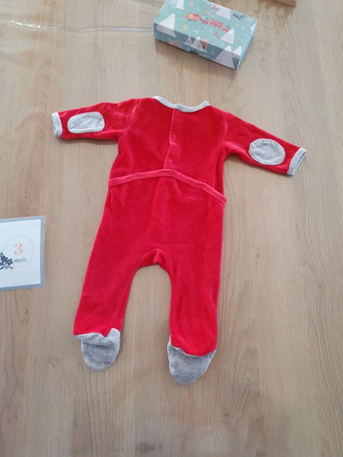 Pyjama 3 mois rouge voiture girafe gémo - photo numéro 4