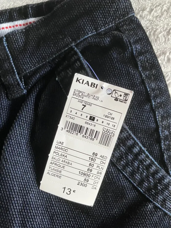 Pantalon Kiabi 7 ans neuf - photo numéro 3
