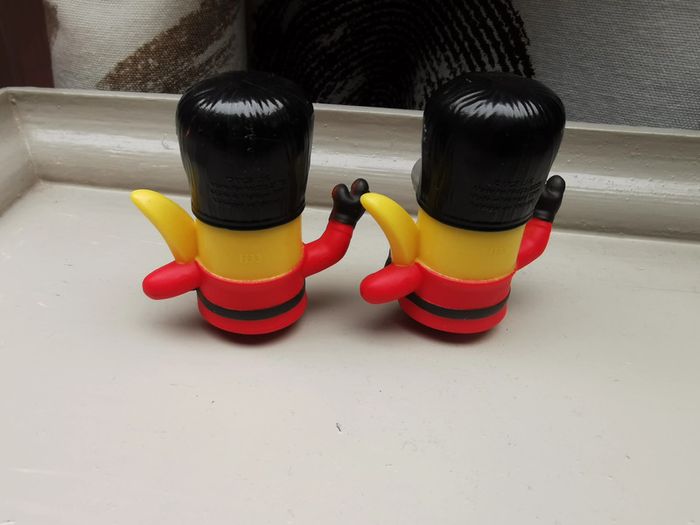 Lot de 10 figurines Minions McDonald's - photo numéro 2