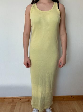 Robe jaune