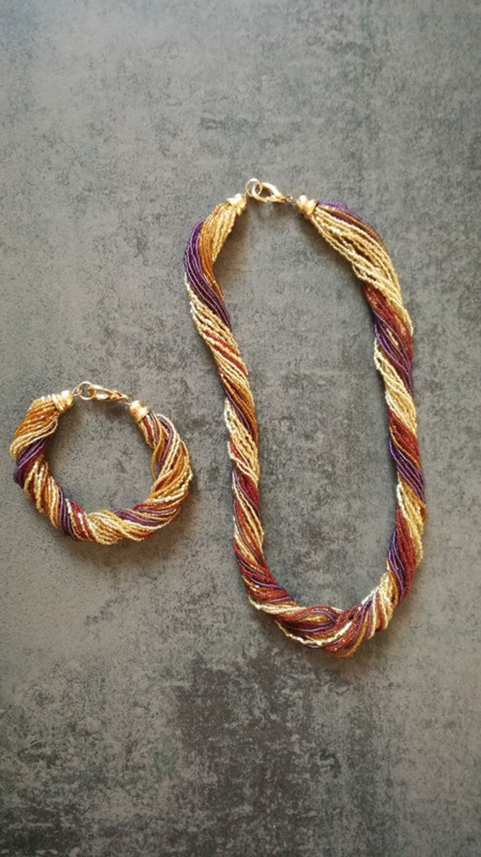 Parure en perles