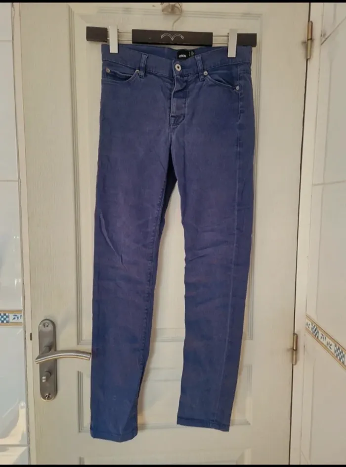 Jean skinny bleu marine homme asos taille w28 donc M/38