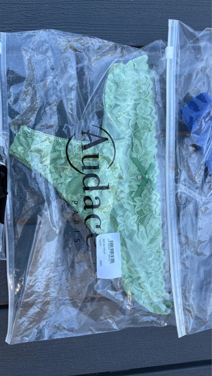 Lot de 3 tanga et string bleu, vert et marron Audace taille L - photo numéro 3