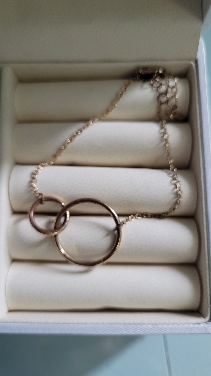 Bracelet doré avec 2 cercles - photo numéro 4