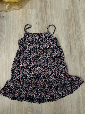 Robe à bretelle