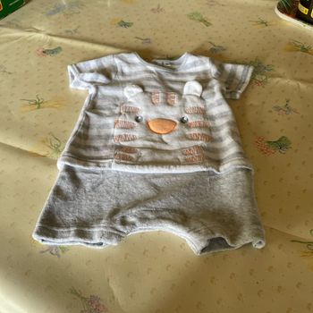 Combi short 9 mois garçon mixte