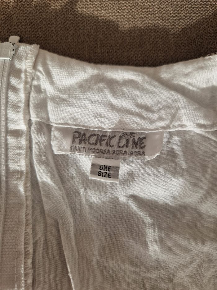 Robe blanche avec dentelle blanc crème Pacific Line - photo numéro 10