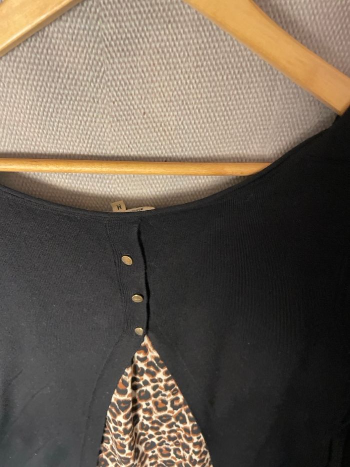 Pull blouse, grain de malice effet deux en un léopard et noir taille M - photo numéro 2