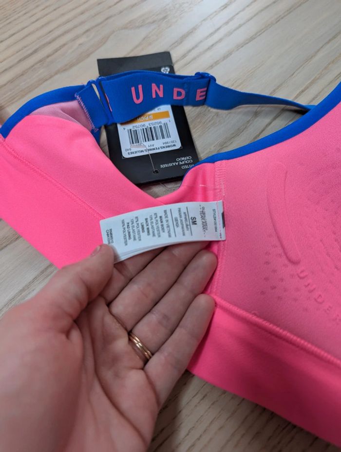 Brassière Under Armour neuve avec étiquette - photo numéro 7